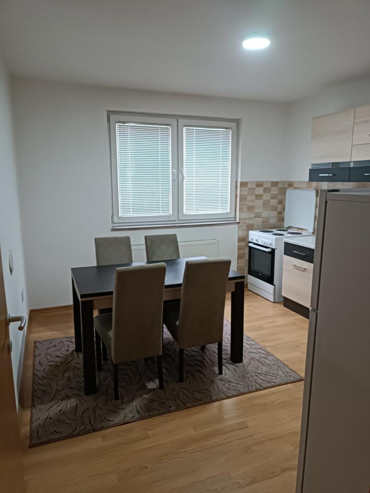 מלון סראייבו 2Bdr Apt With Balcony With View- Free Parking מראה חיצוני תמונה