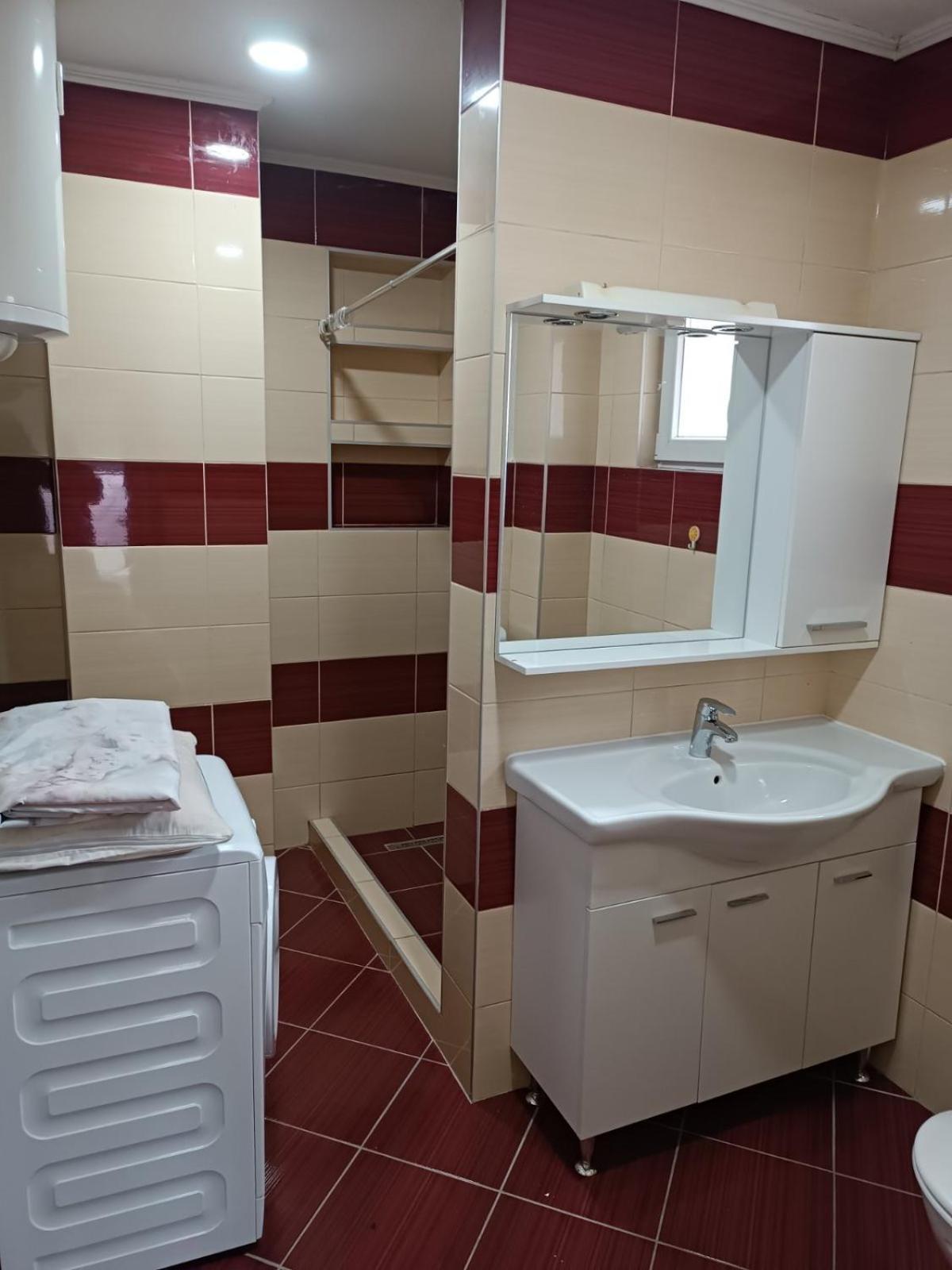 מלון סראייבו 2Bdr Apt With Balcony With View- Free Parking מראה חיצוני תמונה